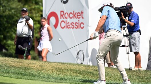 Cameron Young shares 2nd-round lead at Rocket Classic after cooling off to shoot 9-under 61