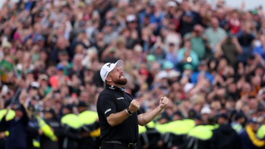 Shane Lowry laps the field to win a stunning second Irish Open by a record 11 shots – The Irish Times