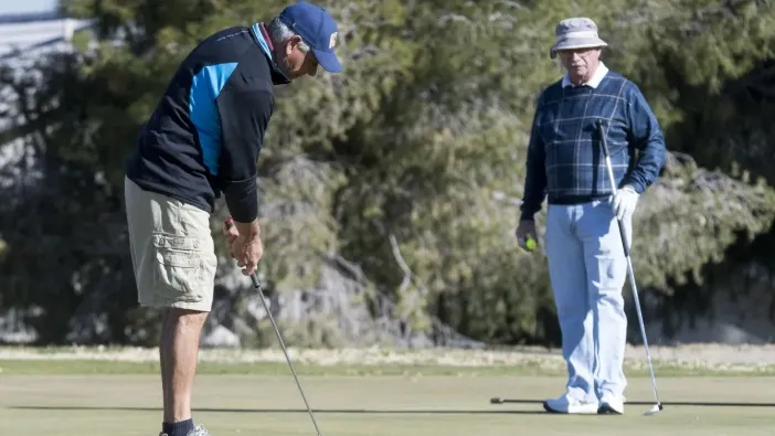 California city temporarily takes over golf course operations
