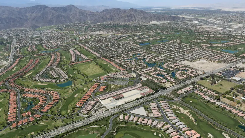 California to require golf courses to cut water use
