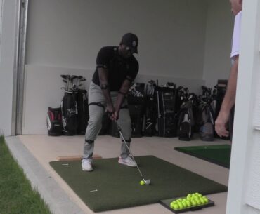 FOOTBALL PLAYER LEARNS GOLF GRIP-ARM LOADING-BALANCE-WISDOM IN GOLF!