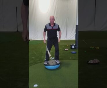 Improve your balance in the golf swing!