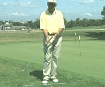 David Glenz: Chipping Stance & Motion
