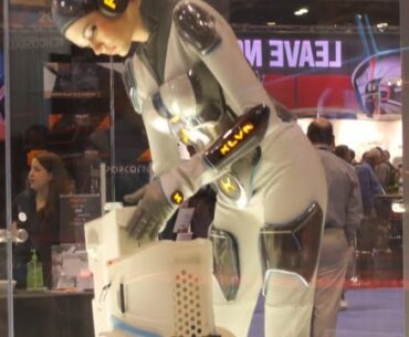 The Golf Bag of the Future: KLVN | Golf Digest