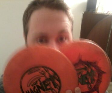Disc Golf Tips for beginners: How to Grip the disc, popular grips, my grip Disc Golf Nerd