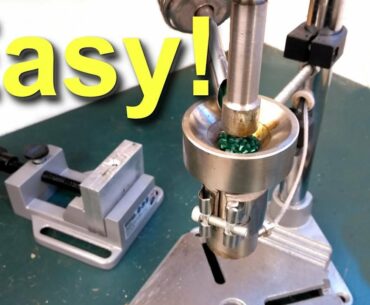 Plastic Injection Moulding Machine - model 4