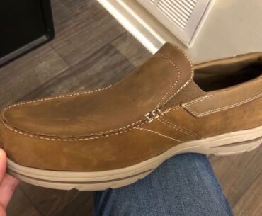 Review Skechers Men's Relaxed Fit: Harper - Forde Slip-On Loafer