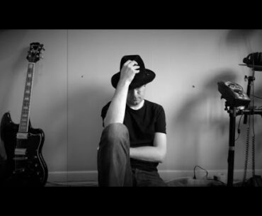 Ricky Reject - Straw in the Wind (The Steel Woods acoustic cover)