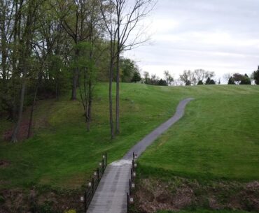 hole12 ( Grip-er and Rip-er Disc Golf )