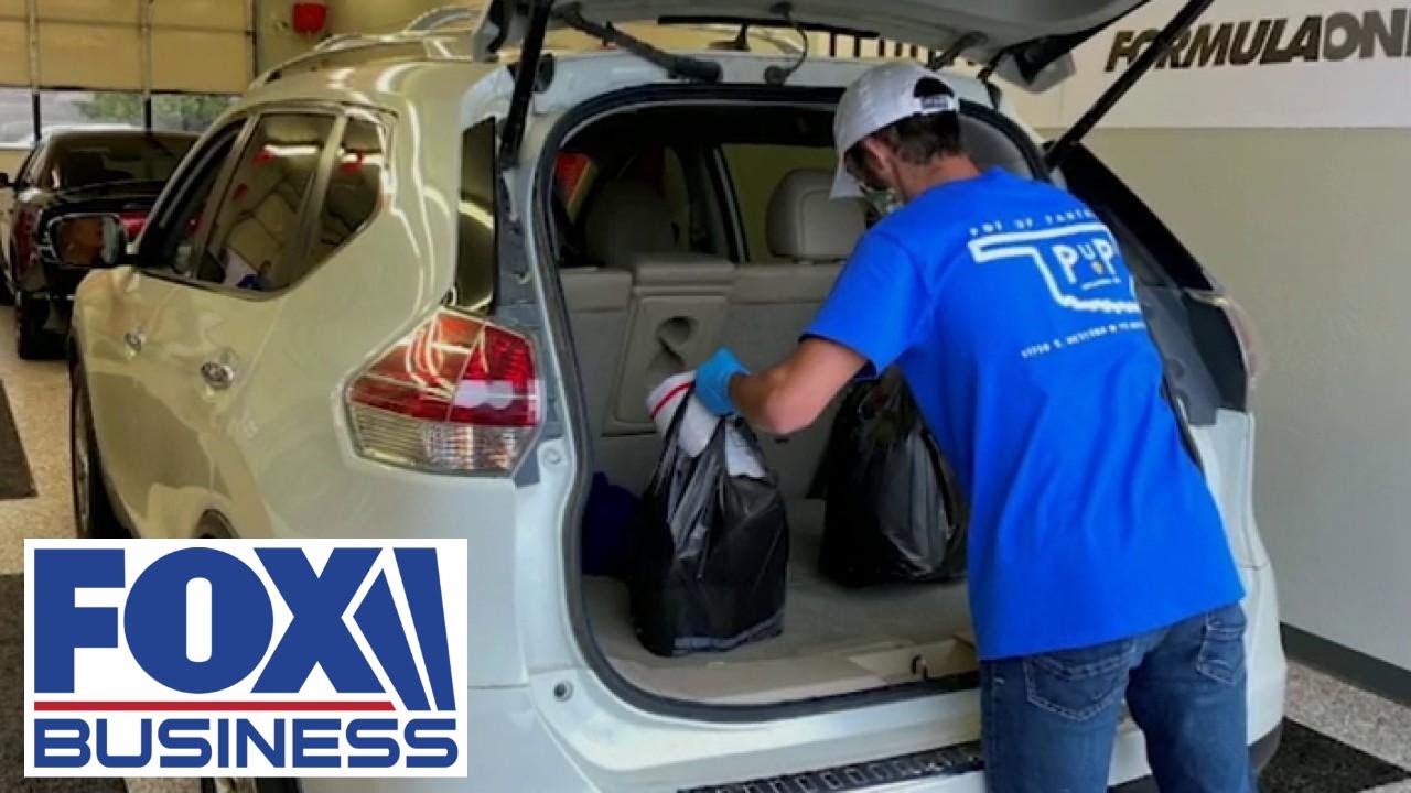 Coronavirus inspires college students to launch drive-thru grocery store Coronavirus inspires college students to launch drive-thru grocery store