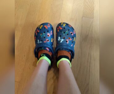 Review Crocs Classic Vacay Vibes Clog