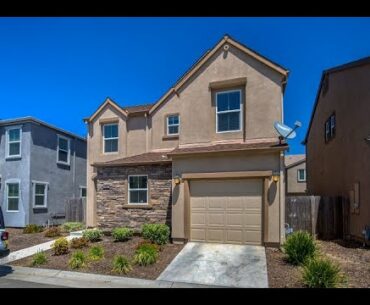 Adorable Home Nestled in a Gated Community in Sacramento!