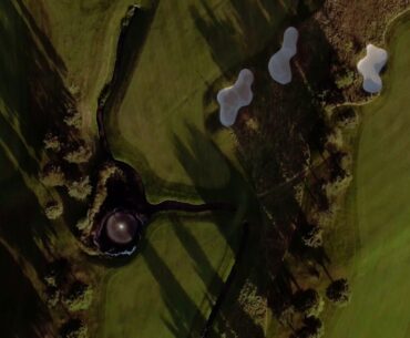 Simon's Golf Club (Official video)