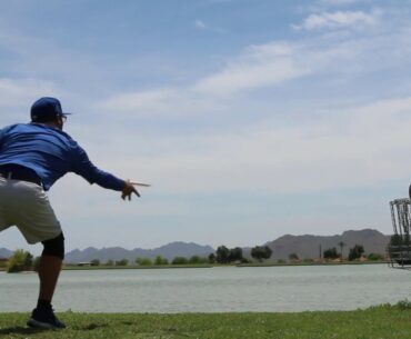 FOUNTAIN HILLS Disc Golf Course Putting Around (IF I MISS PUTTER GOES INTO WATER)