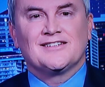Bullfrog faced hybrid reptilian