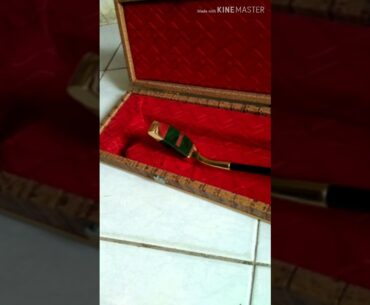 PUTTER Giok dan Emas