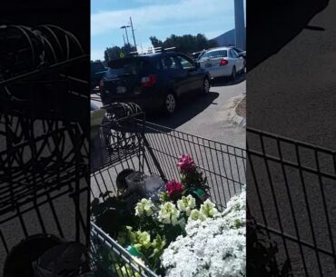 Wal-Mart road rage... geez, get a grip!! #badlanguage
