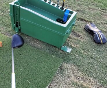 Automatic golf ball tee machine