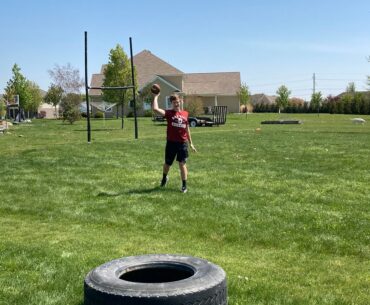 Truep 4L1F3 Plays Football Golf