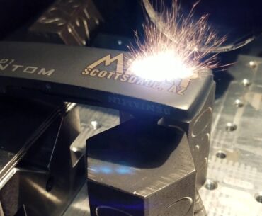 Deep engraving a golf putter