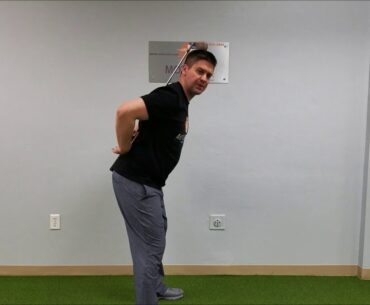 Pelvic Tilt in Golf Posture Drill