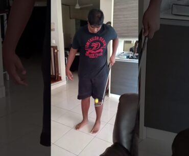He almost did 200 bounces on a golf club