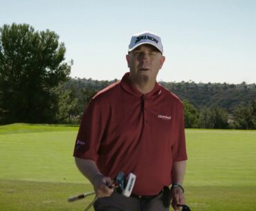 Show-Off Shots: Chipping with a hybrid | GOLF.com