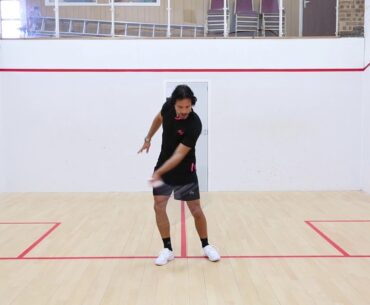 Squash coaching: When to shorten your swing