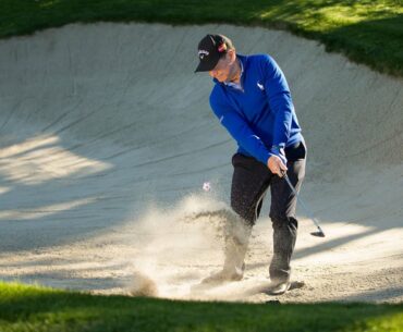 Tom Watson's Keys to Hitting Out of a Greenside Bunker