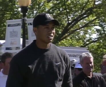 Tiger Woods accomplishments too much for Phil Mickelson at 2002 Tour Championship.