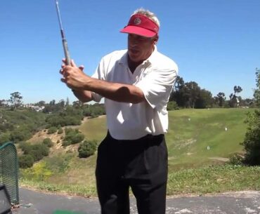 Hinging Flat Golf Grip For A Better Golf Swing