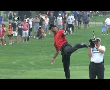 Tiger Woods injures his back on No. 2 at Bridgestone