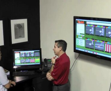 Tomi Putting System at The Golf Lab in Roger Dunn Santa Ana