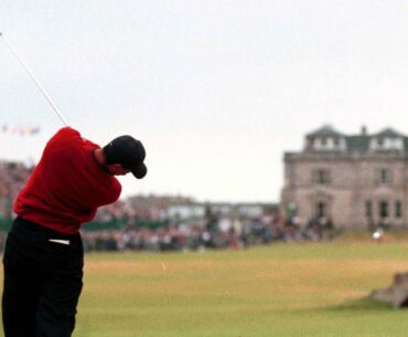 Tiger Woods’ final round of 2000 Open Championship at St Andrews  - shot by shot footage