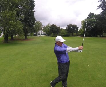 Sixty yards wedge shot keep left shoulder in longer
