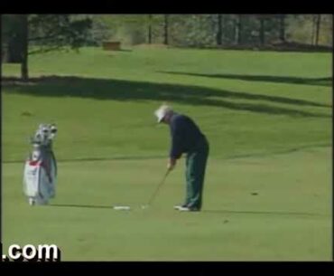 Moe Norman DEMONSTRATIONS OF HIS GOLF SWING ACCURACY, MOE PEPPERING THE FLAG STICK STP GOLP