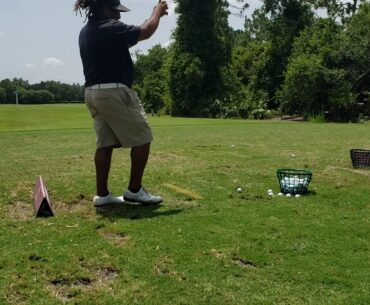 FAR RIGHT CORNER VIEW OF THE GOLF SWING BODY ANGLE