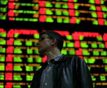 How to Become a Professional Sports Bettor | Monday Through Friday During Football Season