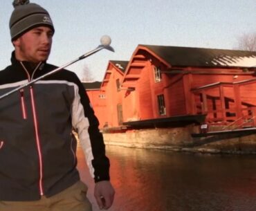 Oliver Lindell shoots golf balls from the boat #wowofnowfi