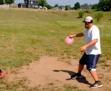 Disc Golf Putter Drive Practice - Struggles, Then Getting It