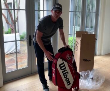 Wilson Staff Tour Bag 2020 | Brendan Steele