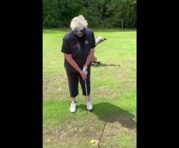 Dame Laura Davies - Playing from a Divot