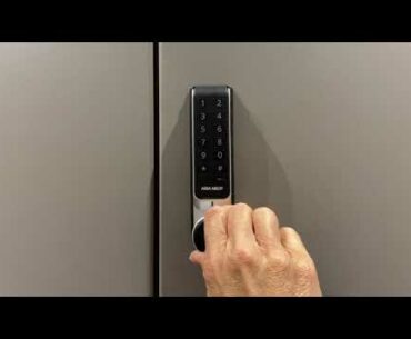 How to use our lockers