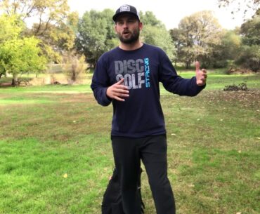 The Best Way To Pick Up And Put Down Your Disc Golf Bag