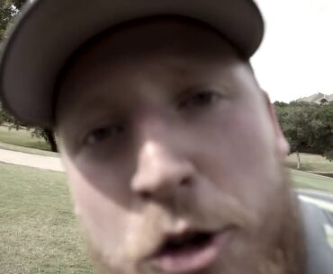 GOLF IN SA! PUTTER GOES FLYING!