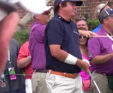 Jason Dufner-Adam Scott Tee Off At 17!