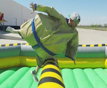 Giant Sumo Battle | Dude Perfect