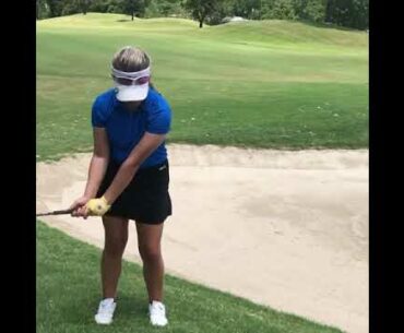 GIRLS FOR GOLF: BEGINNER SERIES 001: HITTING OUT OF SAND TRAPS I GIRLS FOR GOLF TIPS I GIRLS GOLF