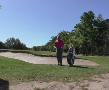 Is using a towel to indicate line of play on the golf course legal