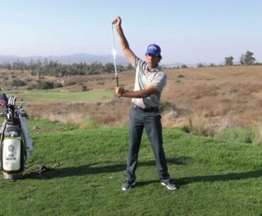 Maintain the Shape of your hands & arms in the early golf forward swing to Eliminate Casting!